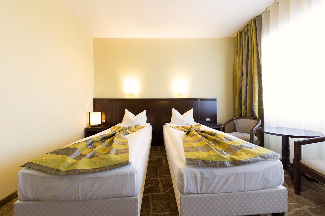 Hotel Parc Alba Iulia Eksteriør billede