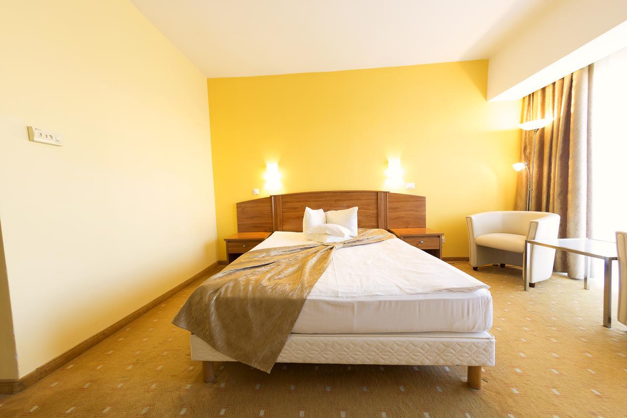 Hotel Parc Alba Iulia Eksteriør billede