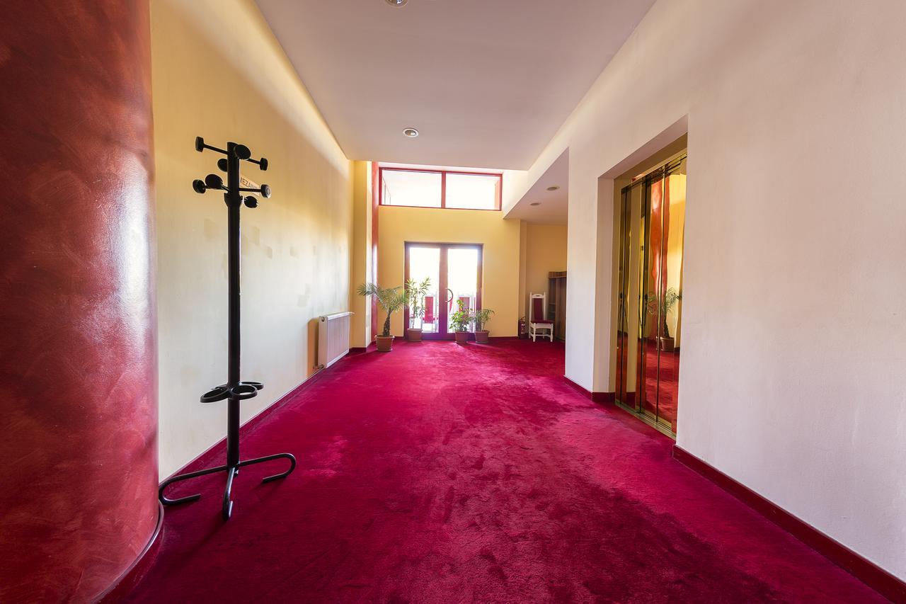 Hotel Parc Alba Iulia Eksteriør billede